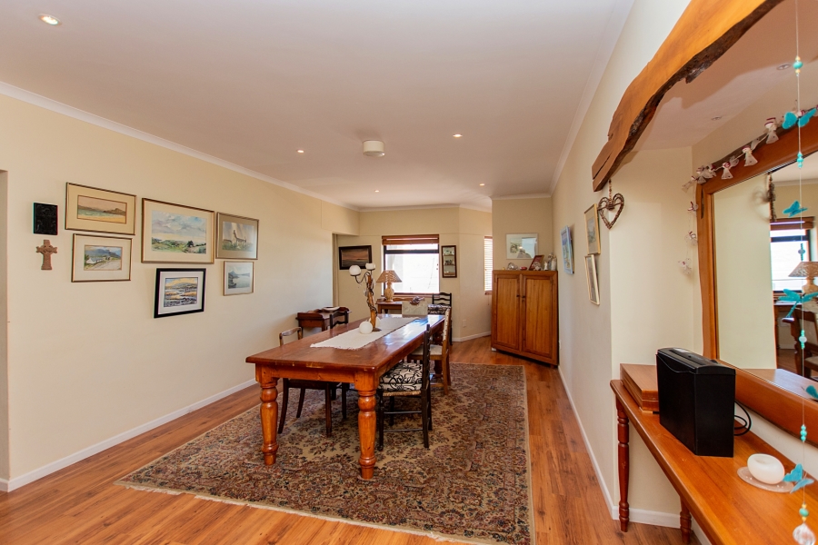 7 Bedroom Property for Sale in Myburgh Park Western Cape